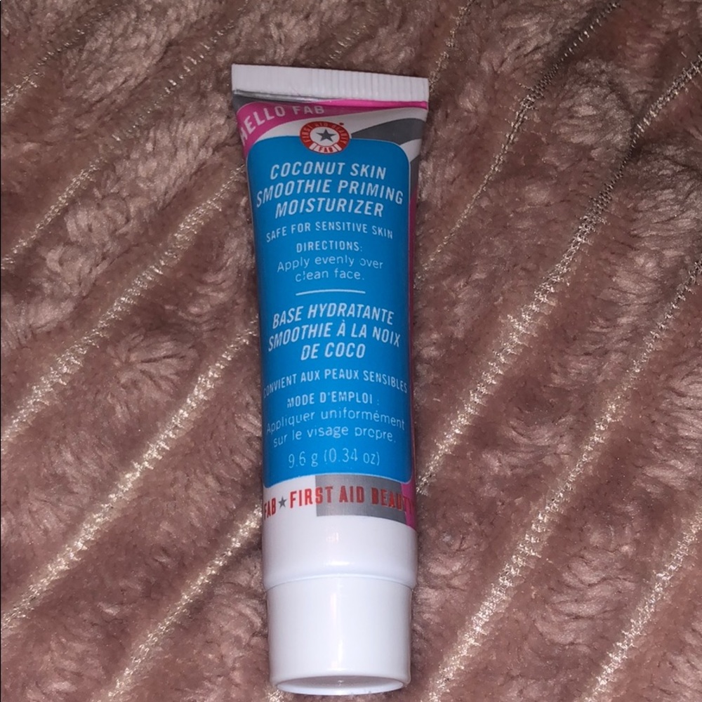 5/$25 🖤 First Aid Beauty Coconut Moisturizer